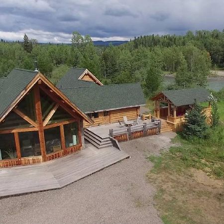 Ldr Lodge - Last Dollar Ranch Smithers Kültér fotó