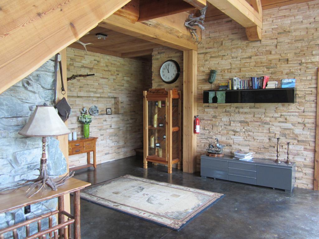Ldr Lodge - Last Dollar Ranch Smithers Szoba fotó