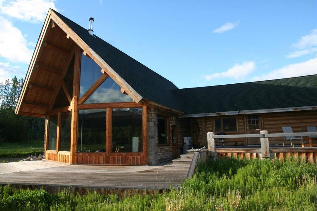 Ldr Lodge - Last Dollar Ranch Smithers Kültér fotó