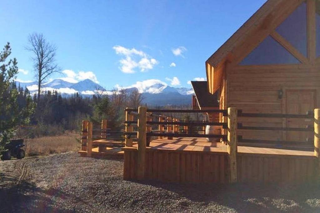Ldr Lodge - Last Dollar Ranch Smithers Kültér fotó