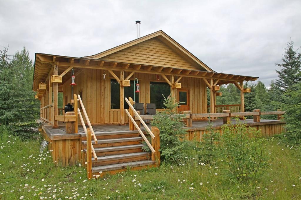 Ldr Lodge - Last Dollar Ranch Smithers Kültér fotó