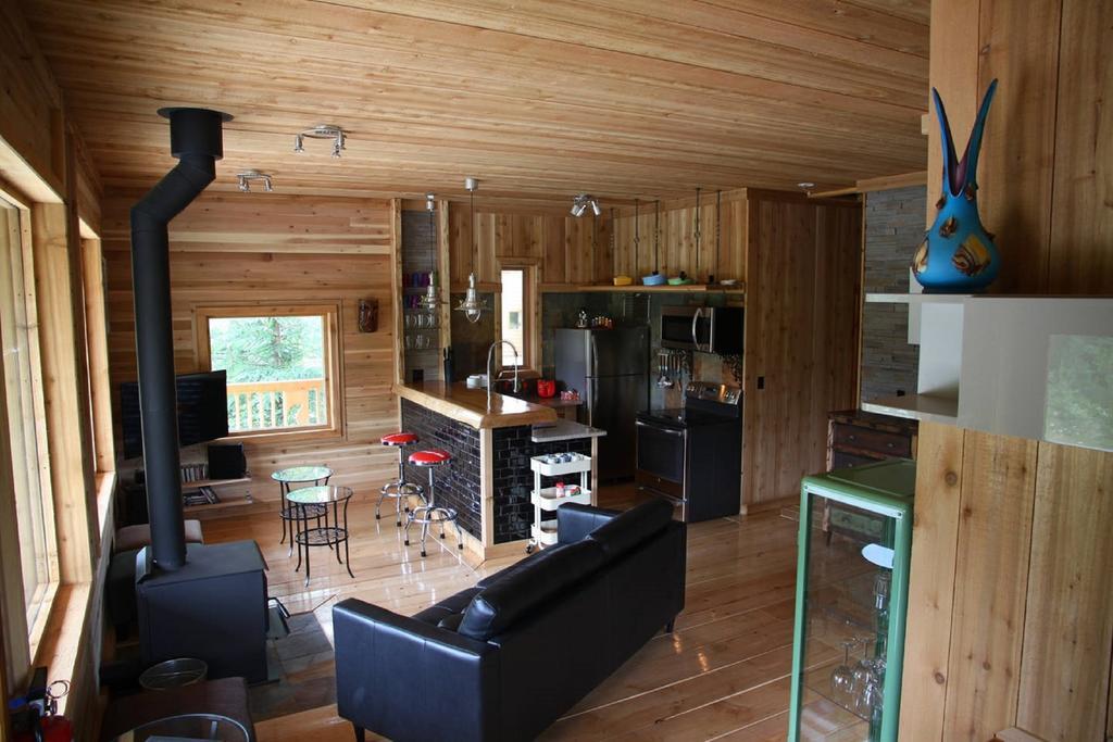 Ldr Lodge - Last Dollar Ranch Smithers Kültér fotó