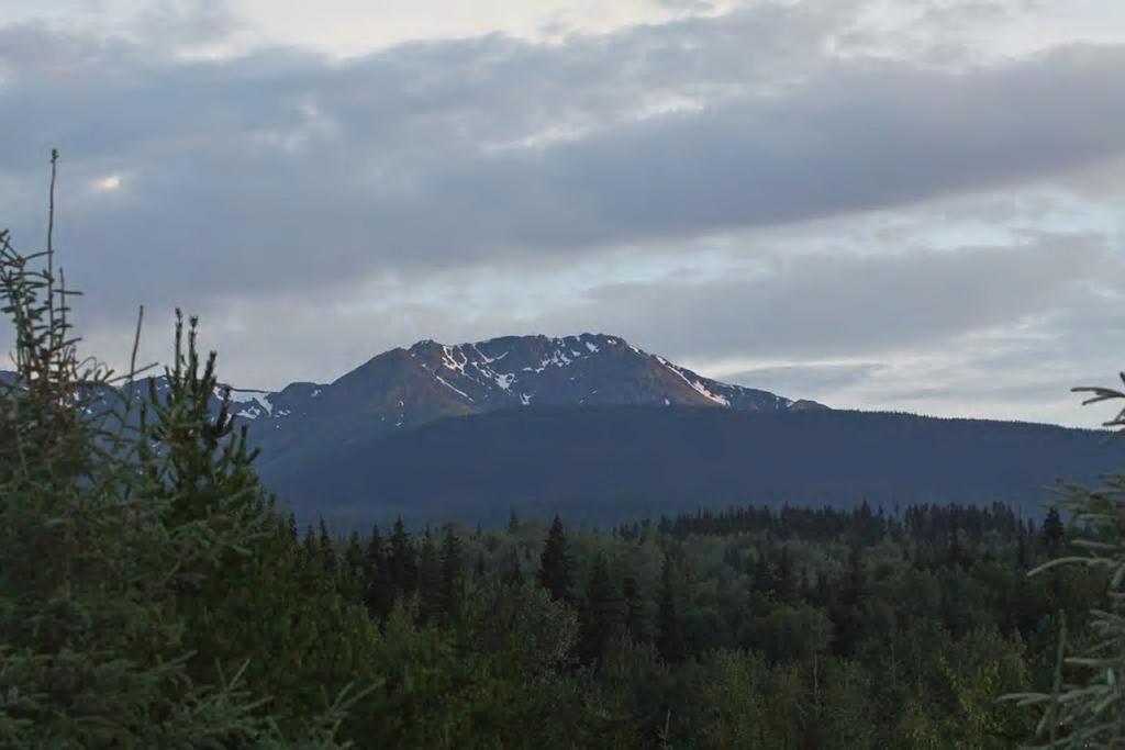 Ldr Lodge - Last Dollar Ranch Smithers Kültér fotó